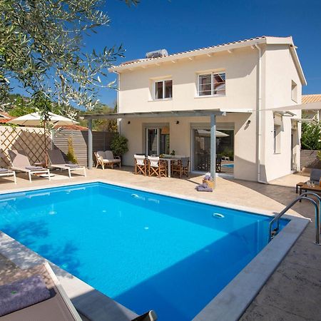 Grappolo Lefkada Villas - Vilana Ideal For Families And Small Groups Apolpaina Экстерьер фото